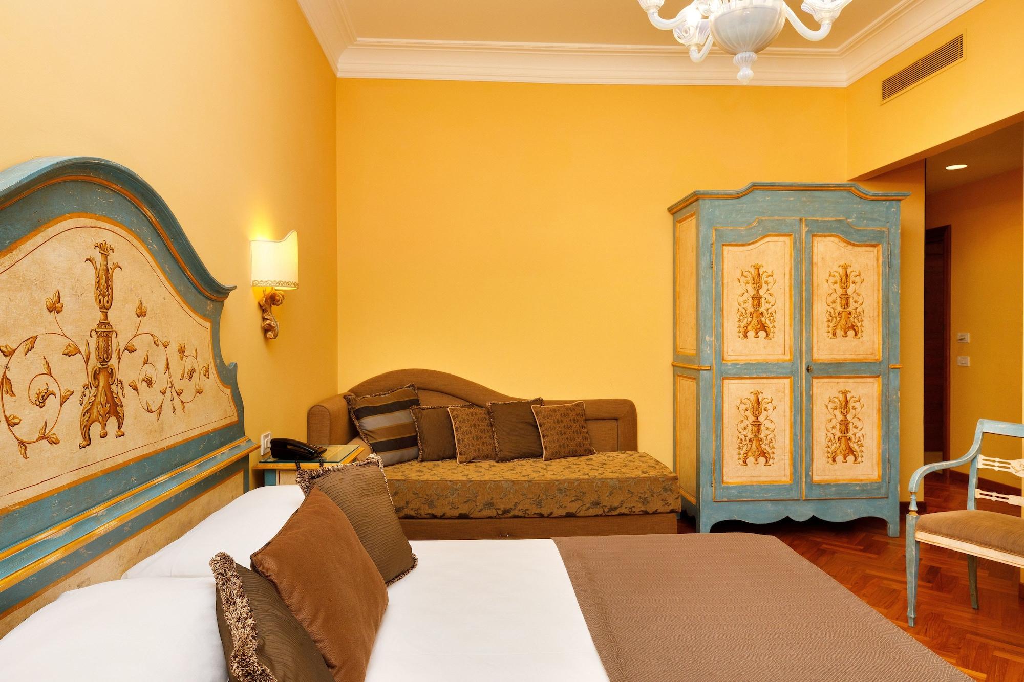 Hotel Palazzo Guardati Sorrento Esterno foto
