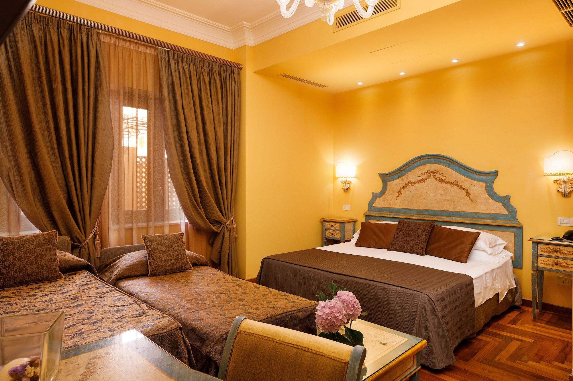 Hotel Palazzo Guardati Sorrento Esterno foto