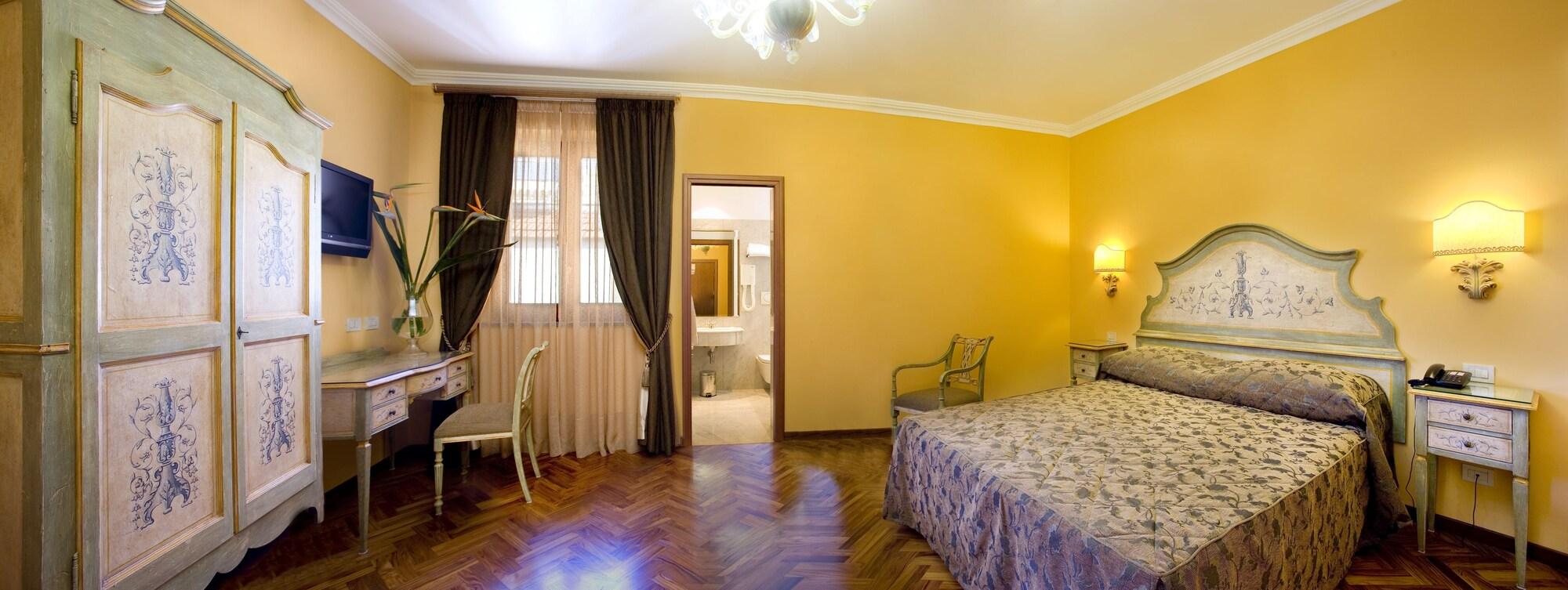 Hotel Palazzo Guardati Sorrento Esterno foto