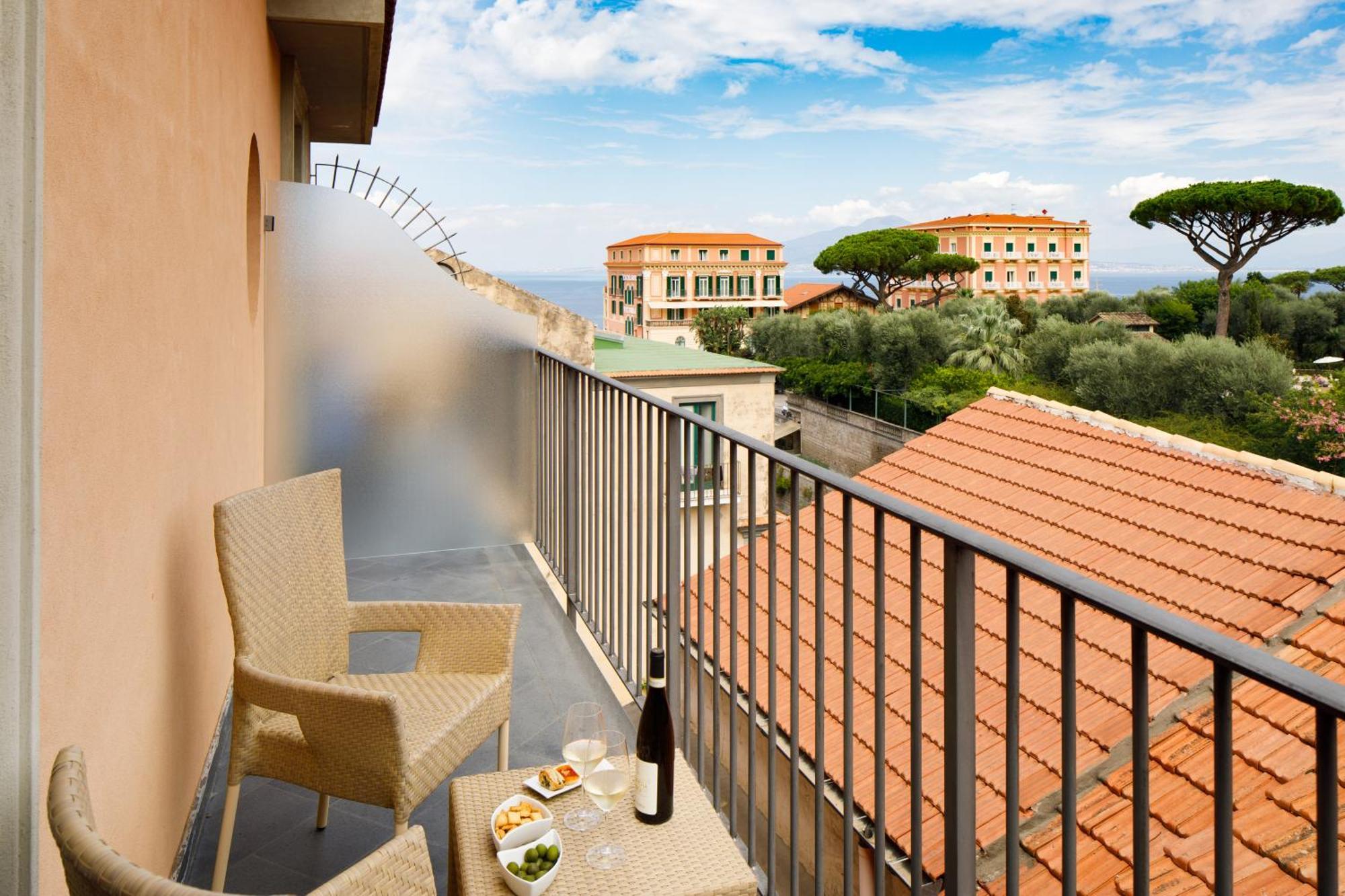 Hotel Palazzo Guardati Sorrento Camera foto