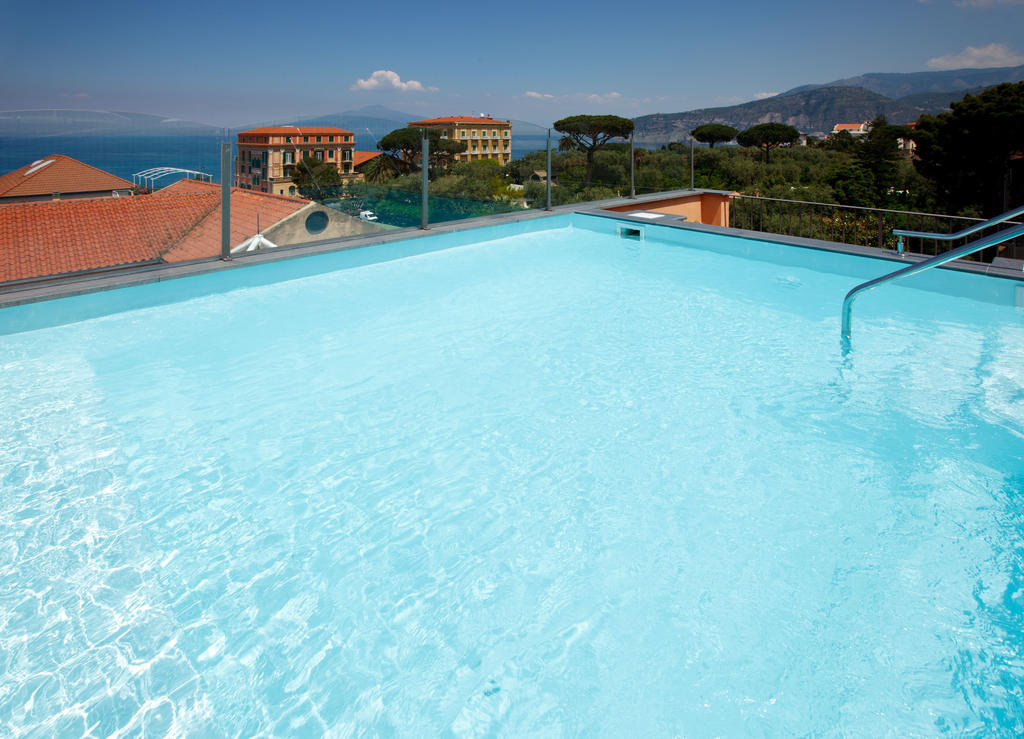 Hotel Palazzo Guardati Sorrento Esterno foto