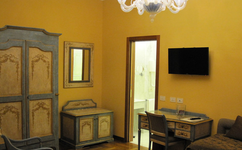 Hotel Palazzo Guardati Sorrento Esterno foto