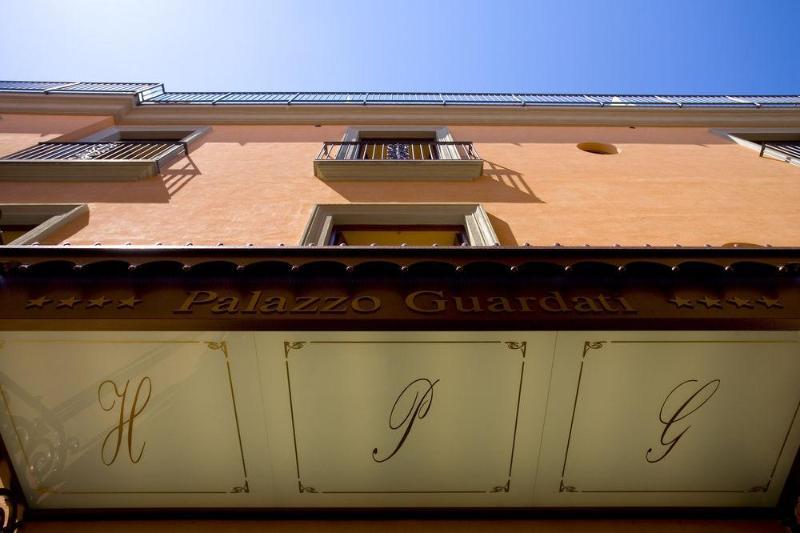 Hotel Palazzo Guardati Sorrento Esterno foto