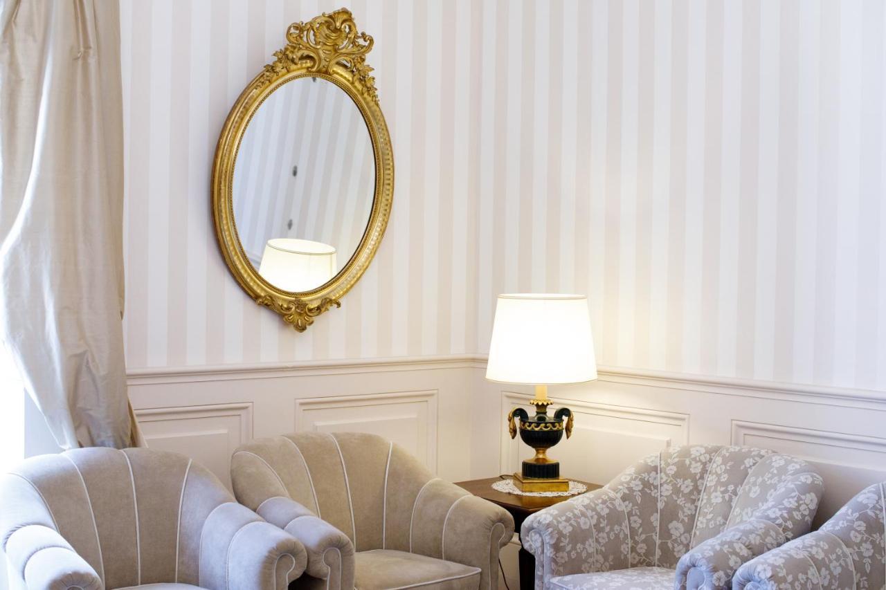 Hotel Palazzo Guardati Sorrento Esterno foto