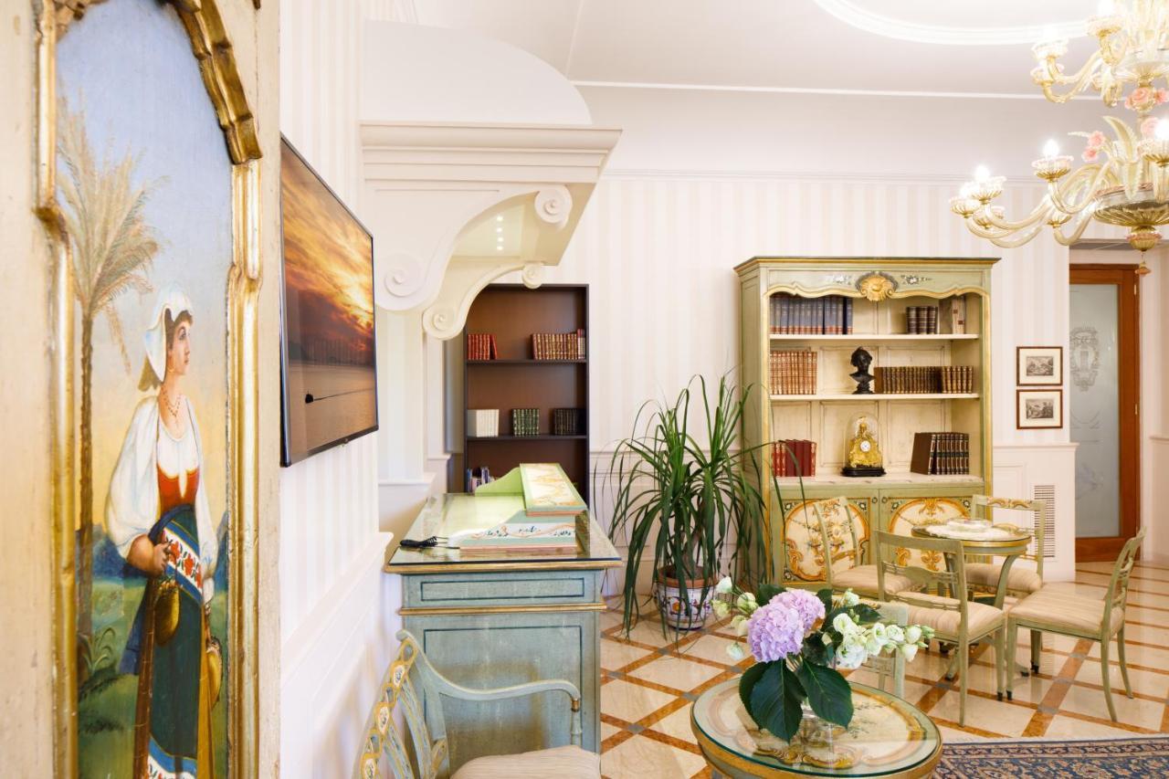 Hotel Palazzo Guardati Sorrento Esterno foto